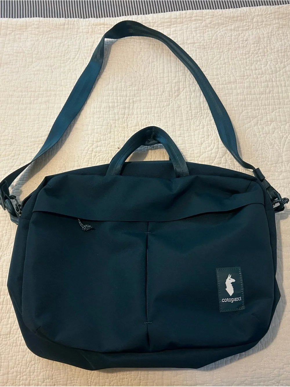 Cotopaxi Men's 15L Messenger Bag